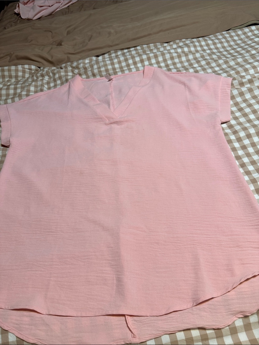 Zenana Outfitters Pink Short Sleeve V-Neck Top